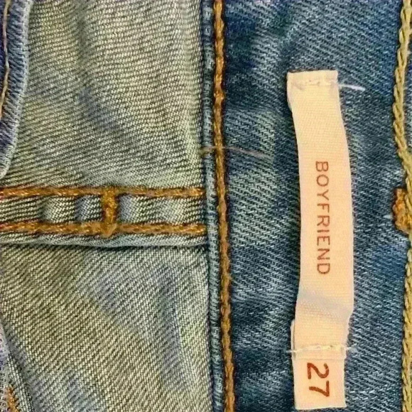 Levi's boyfriend jean sz 27 lowrise medium wash slight distressing casual comfy - Picture 10 of 10